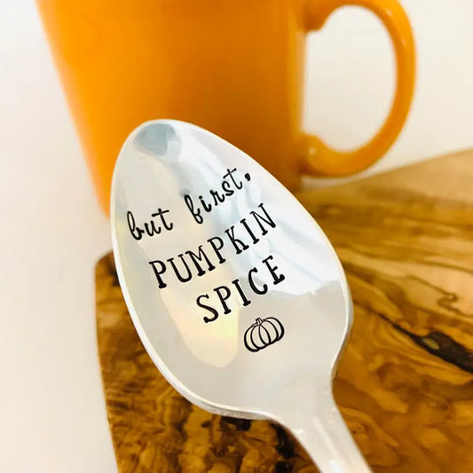 1pc, Stainless Steel Silvery Spoons, Halloween Creative Spoon, Happy Halloween Spoon, Pumpkin Spoon, Funny Stamped Spoon, Dessert Spoon, Coffee Spoon, Cake Spoon, Stirring Spoon, Halloween Gift, Halloween Decor, Kitchen Gadgets, Back To School