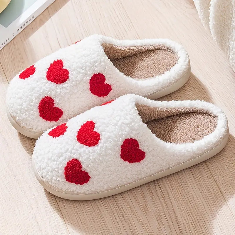 Unisex Slippers with Comfortable Heart Design – Breathable, Non-slip with Plush Lining for Autumn/Winter Comfort