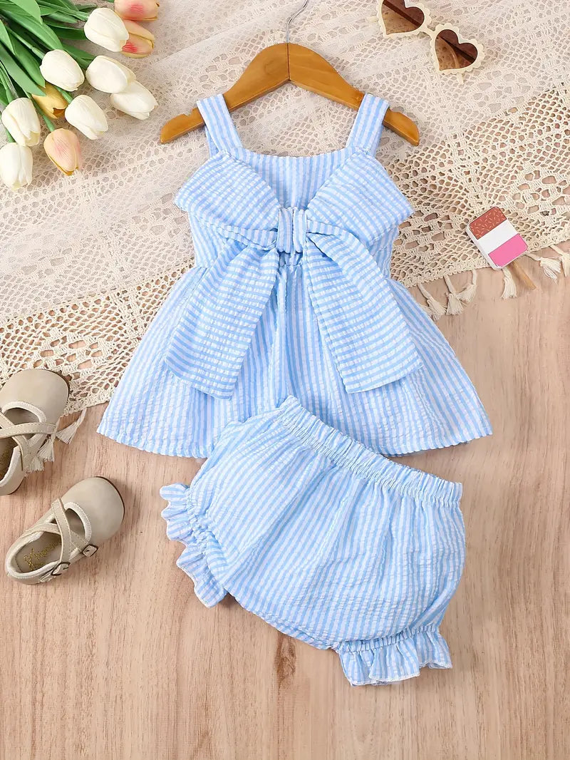 Baby's Cute Bowknot Decor 2pcs Casual Summer Outfit, Sleeveless Peplum Top & Ruffle Trim Shorts Set, Toddler & Infant Girl's Clothes For Daily/Holiday/Party