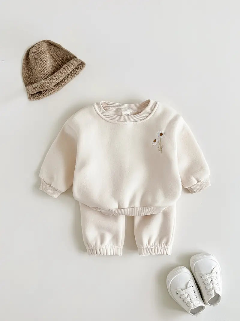 2-Piece Baby Boys Embroidered Long Sleeve Set - Delicately Daisy Designed Sweatshirt and Stylish Casual Pants for Comfort and Warmth - Perfect for Everyday Wear